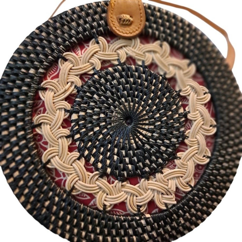 Handwoven Round Rattan Crossbody Bag Black Cream Woven Straw Batik Lining 8in - Picture 8 of 14